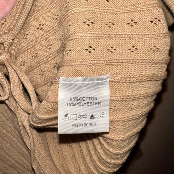 #029 🥀 NWT $39.95 | Nikkak Tan Crop Cardigan - Picture 4 of 5